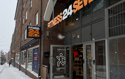 Inngangen til treningssenteret